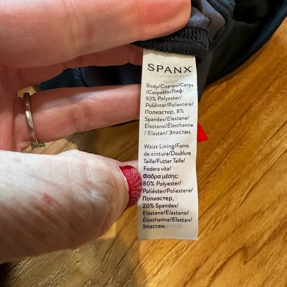 Spanx Women’s Navy Blue Velvet High Waist Stretch Compression Leggings - Picture 4 of 10